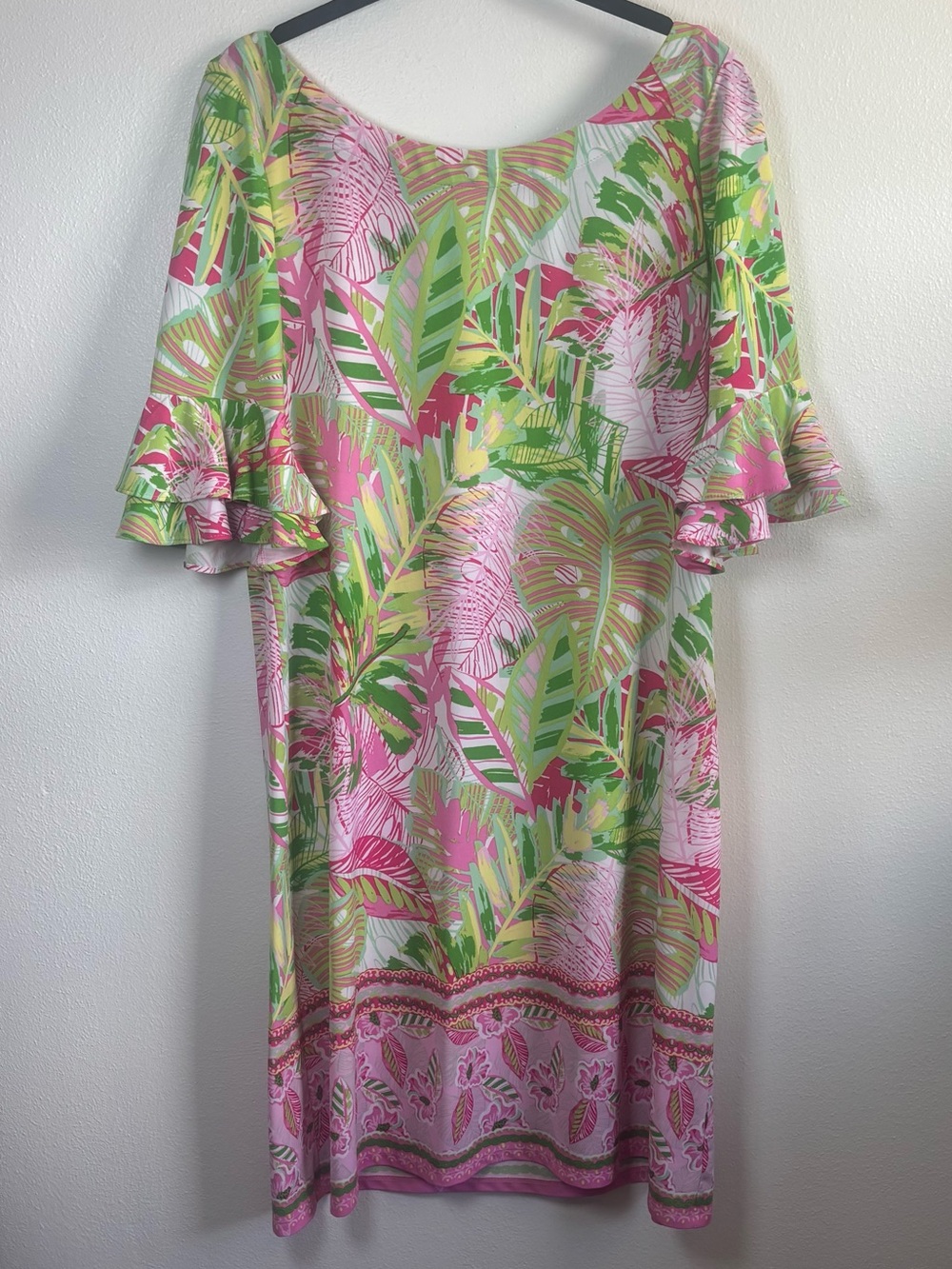 Pappagallo Pink & Green Tropical Leaf Midi Shift Dress with Ruffled Sleeves